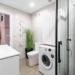 דירה 76-lovely Front In