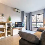 דירה 76-lovely Front In *