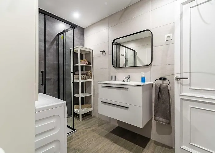 76-lovely Front In Lejlighed *